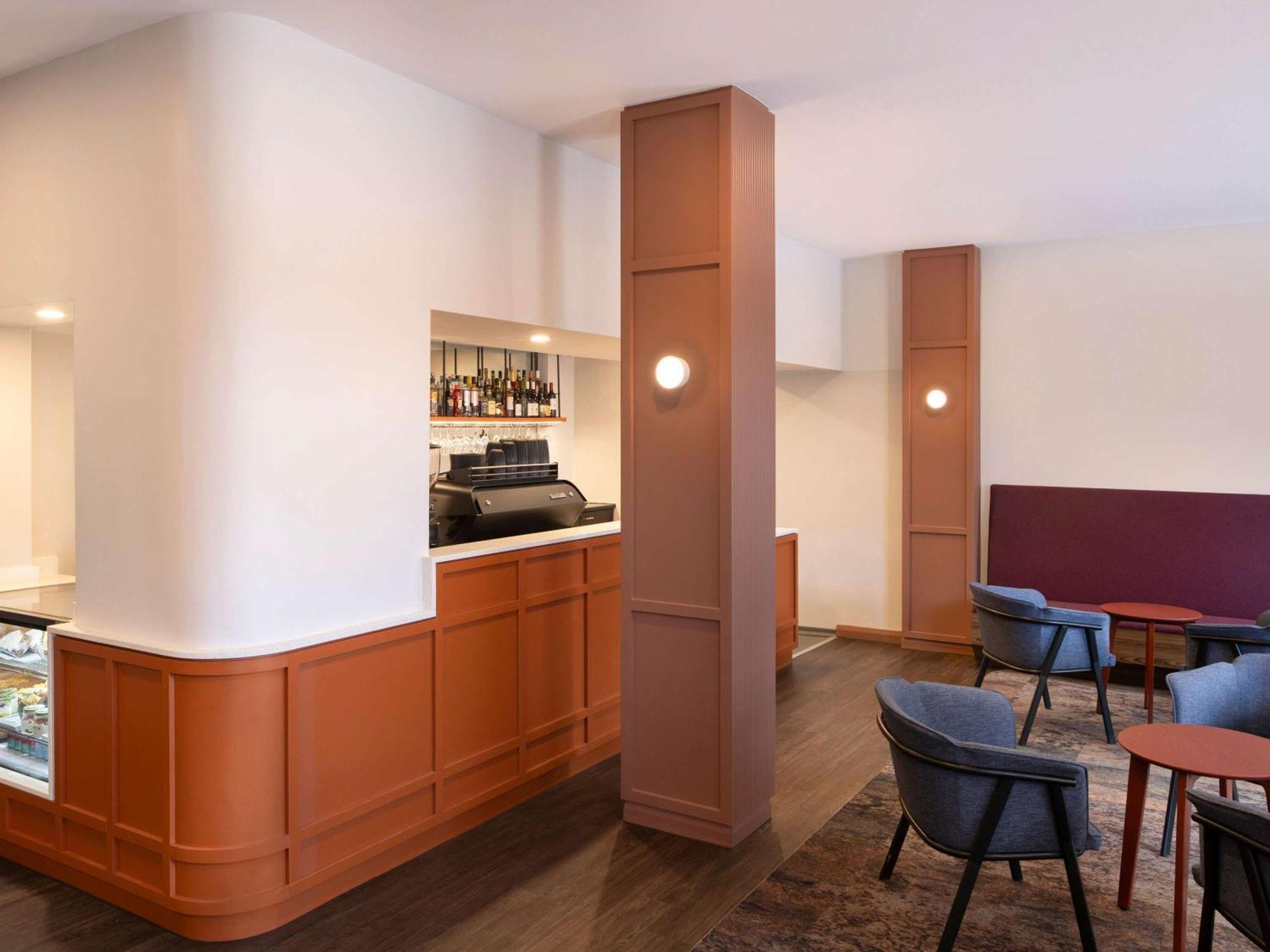Mercure 4*