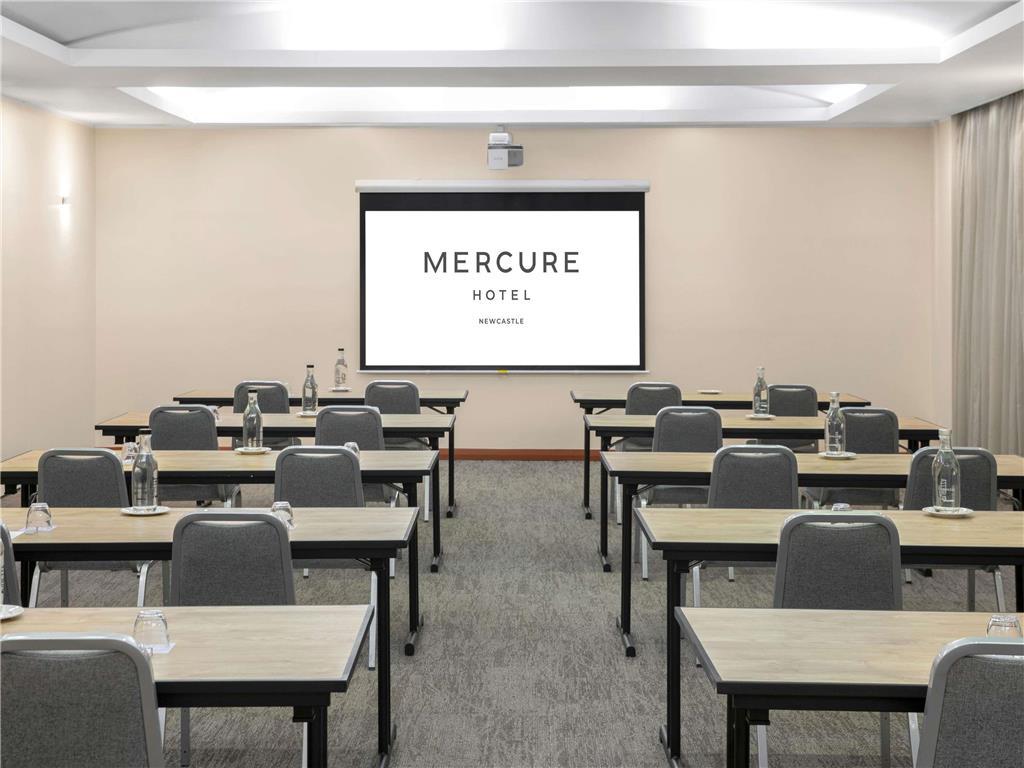 Mercure Hotel 4*